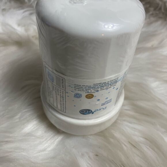 PureH2O Refrigerator Filter Model PH21100 new in box with plastic wrap - Picture 5 of 7